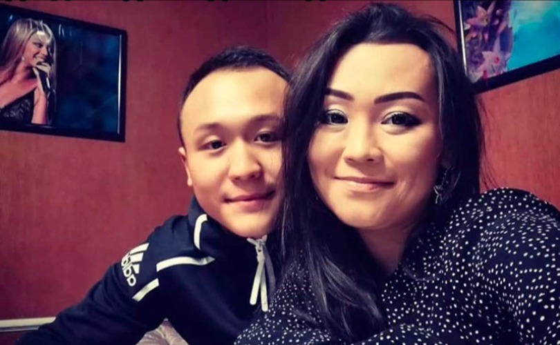 Хөөрхий муу нөхөр минь "төрхөмдөө" буцаж байна...