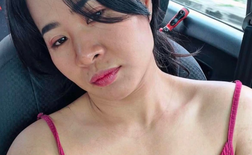 9911-тэй дугаараас хүсээд байна уулзъя гэсэн мессеж ирээд...